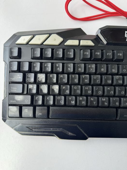 Компʼютерна дротова клавіатура Defender Doom Keeper GK-100DL