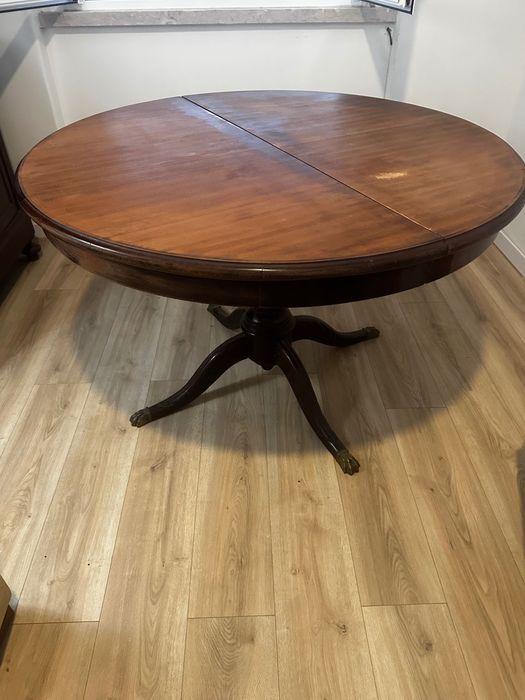 Mesa jantar antiga