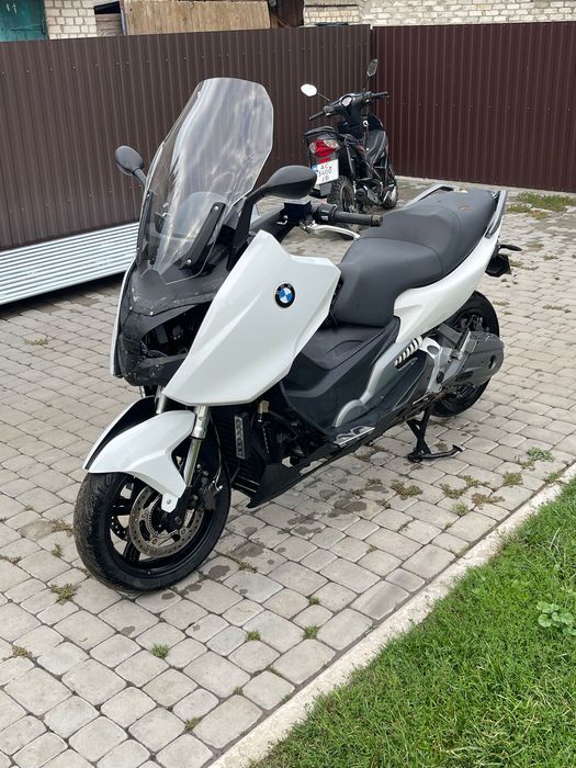 Бмв максі скутер с 600