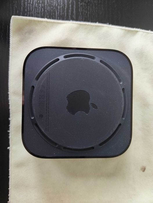 Apple TV 4K e Comando - A funcionar a 100%