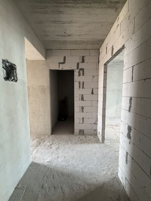 продам зданий 2кім сирець