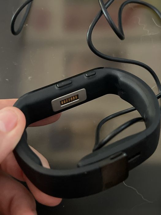 Opaska microsoft band 1 generacji z kablem