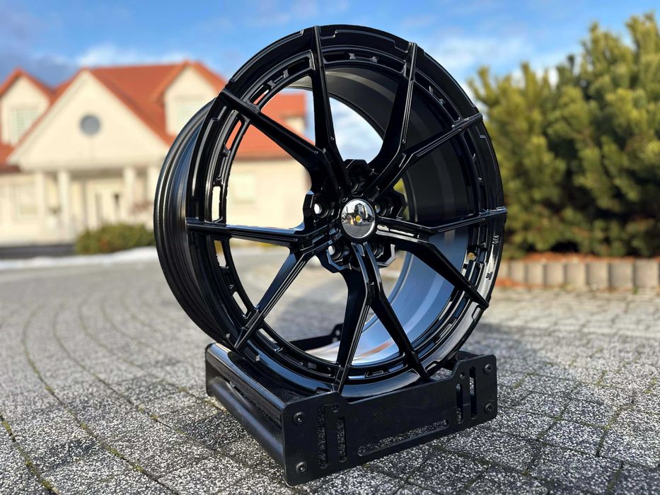 Nowe FELGI AR010 Black do AUDI A4 A5 A6 C6 A7 Q5 VW Arteon CC Cupra 19