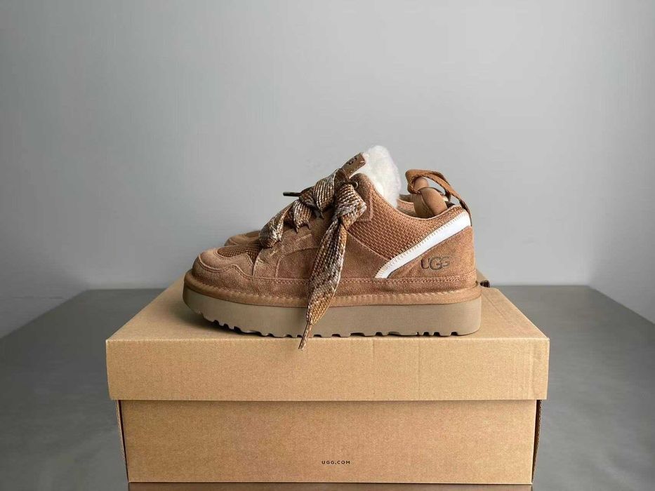 UGG Lowmel Sand r.39