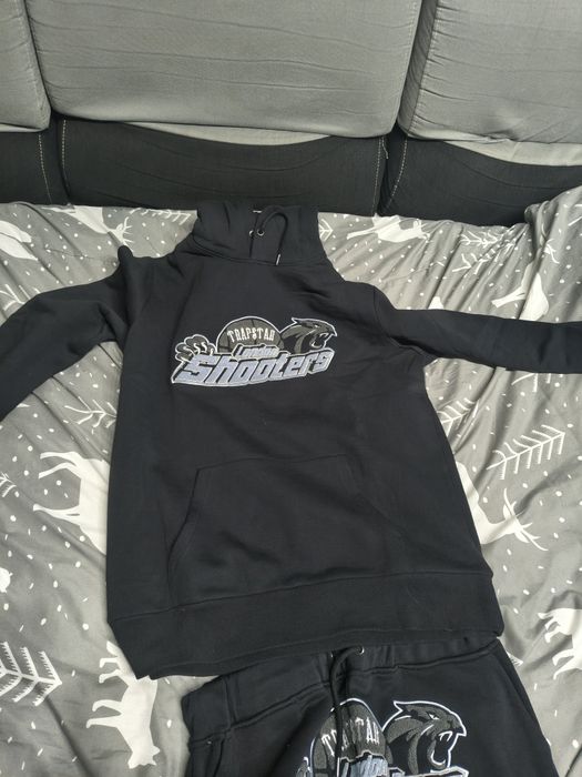 Czarny dres TRAPSTAR