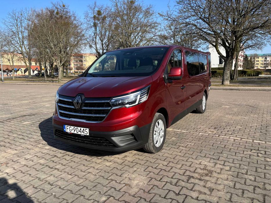 Wynajem Busa 9 osobowy - pomorskie
