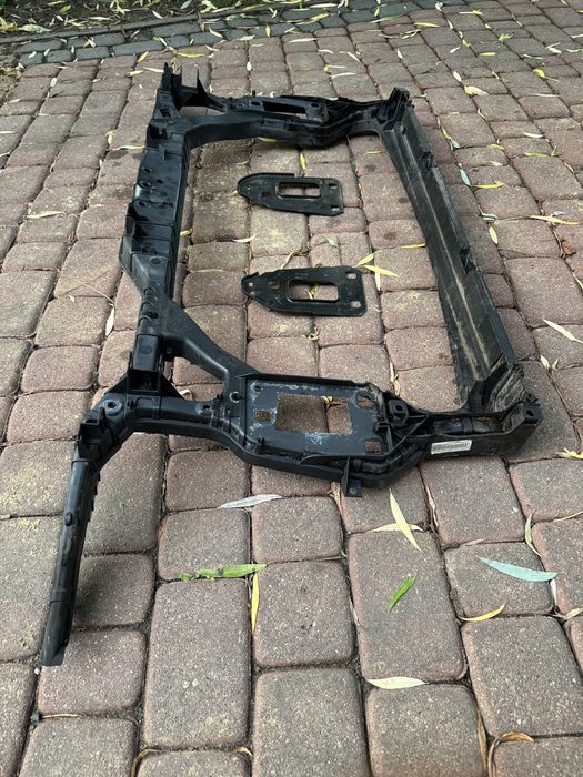 Audi A4 B8 8K Lift A5 8F0 Wzmocnienie Czołowe Przednie Pas Przód