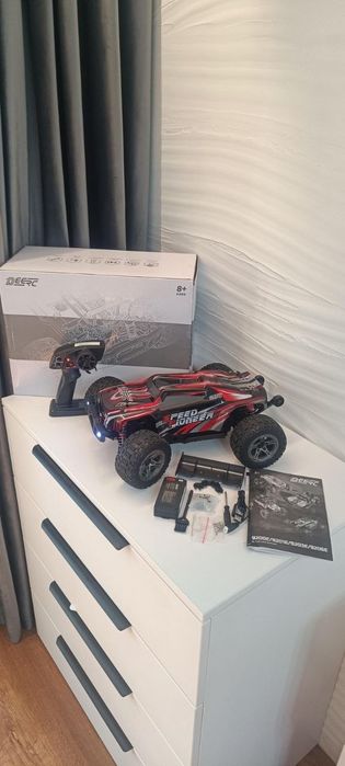 Deerc 9206E машинка, 50+км/ч, 4WD, на радіокеруванні, 1:10, Нова