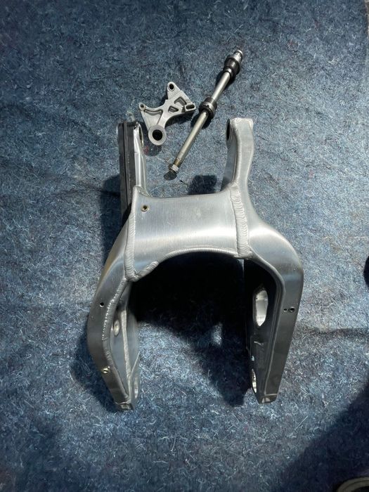 Braço oscilante para Honda VTR SP 2.