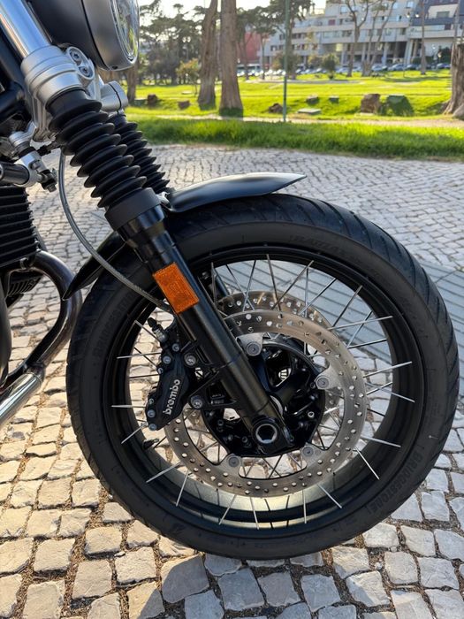 BMW R nine T Scrambler