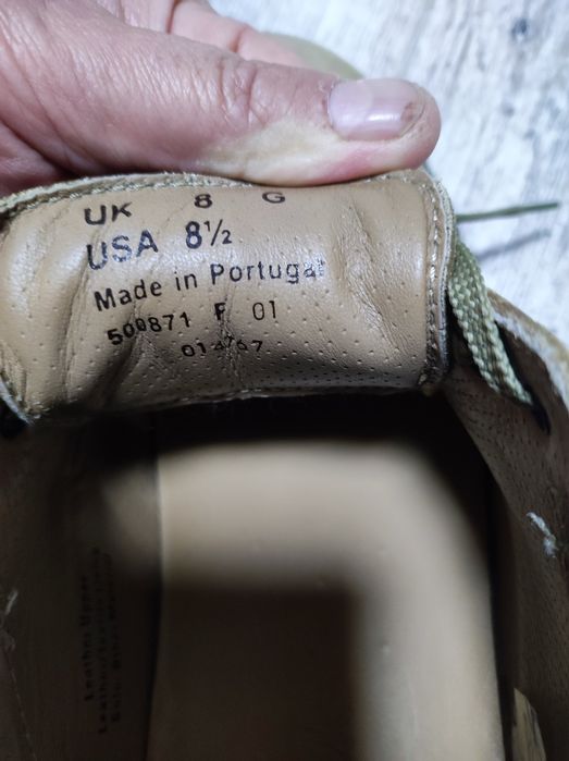 Продам кожаные туфли Clarks