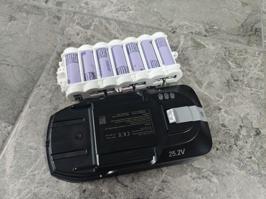 Nowy wkład do akumulatora baterii Tefal 25,2V serii 11,60 , 12,60 itp.