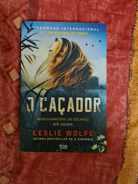 O Caçador_ Leslie Wolfe