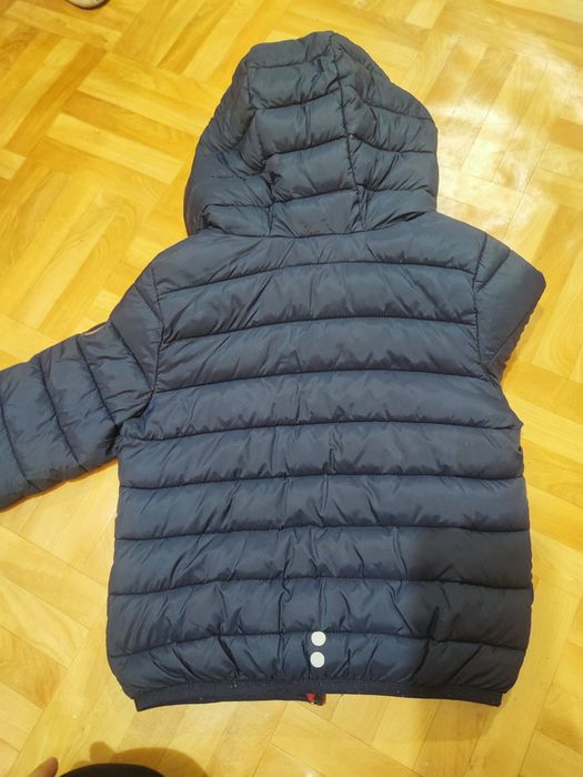 Продам куртку 104