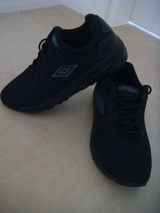 buty sportowe sneakersy umbro clean tech roz. 44