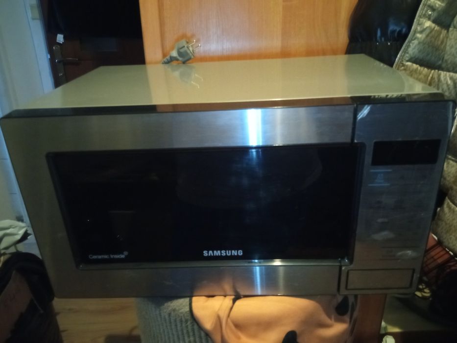 Mikrofalówka Samsung ME83M INOX lustro