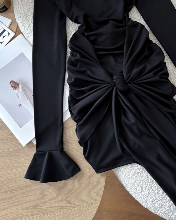 Плаття ,сукня чорна