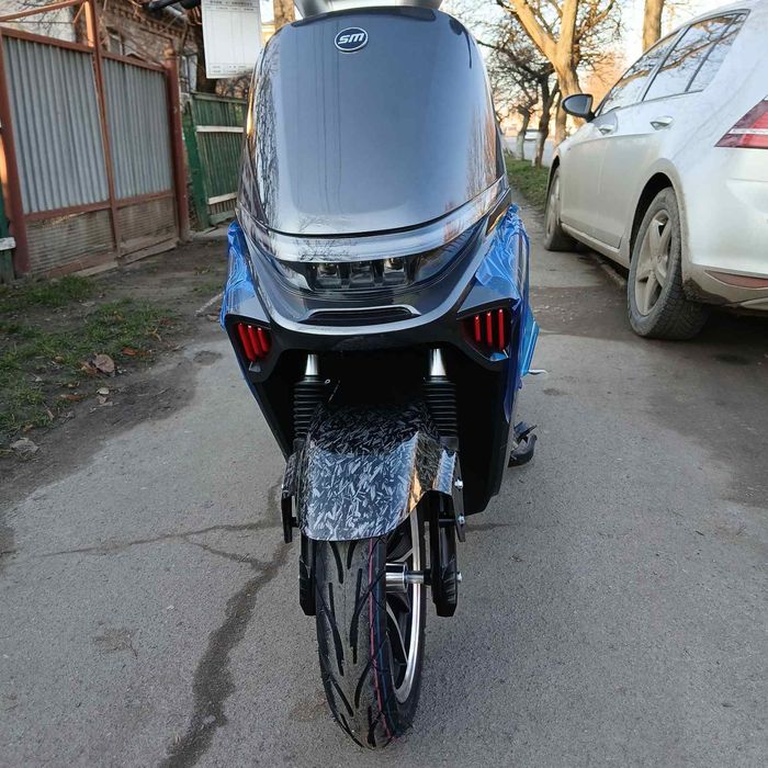 Новинка Елетроскутера SokMoto  E9 GT 2999W  72V28A