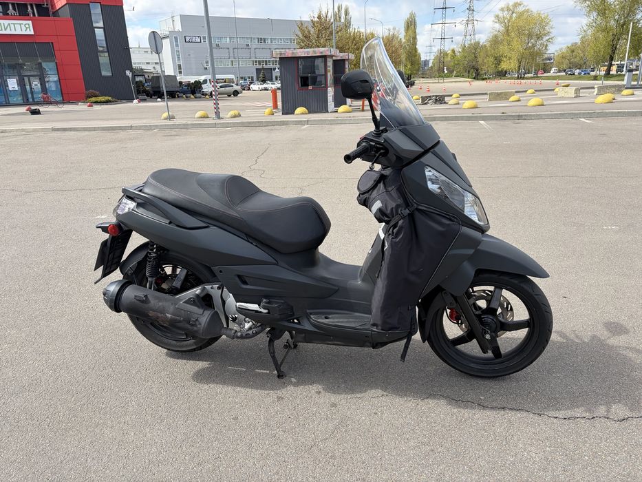 Продам максіскутер SYM Citycom 300i (2016)