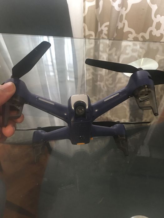 Drone marca  SYMA gps