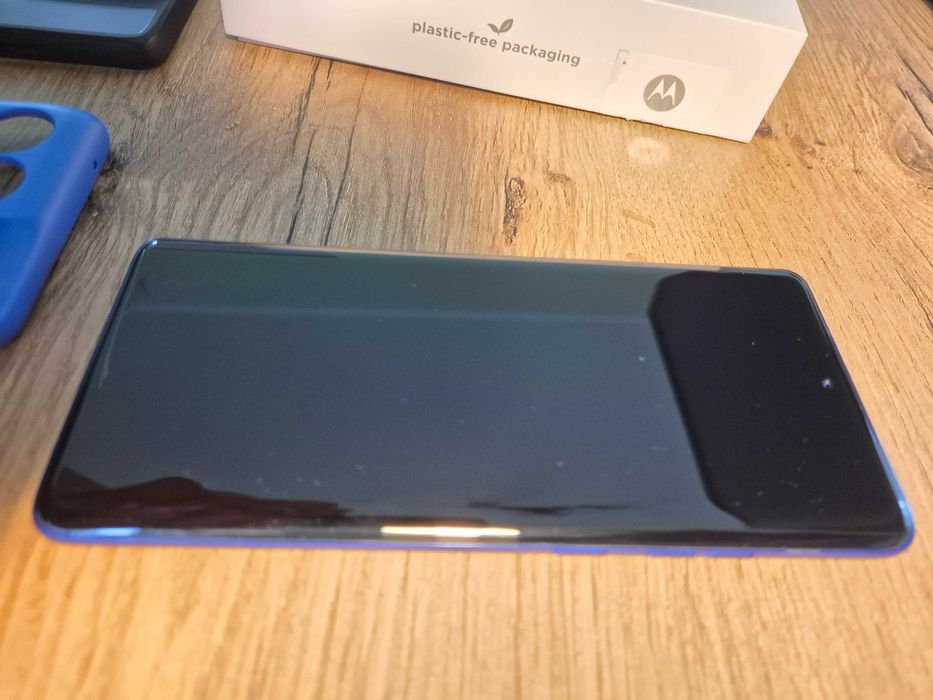 Motorola Edge 60 pro 12/512gb