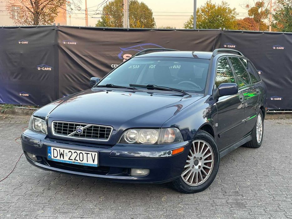Volvo V40