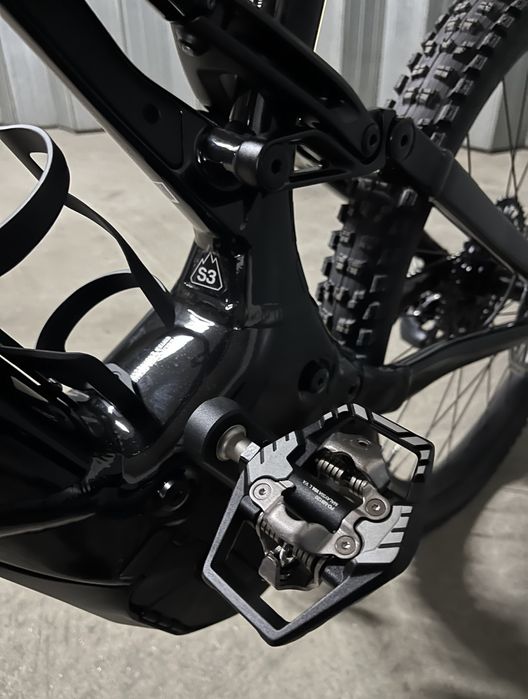 Bicicleta BTT eléctrica Specialized