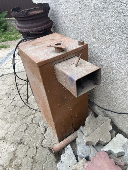 Продам твердопаливний котел може бути під газ