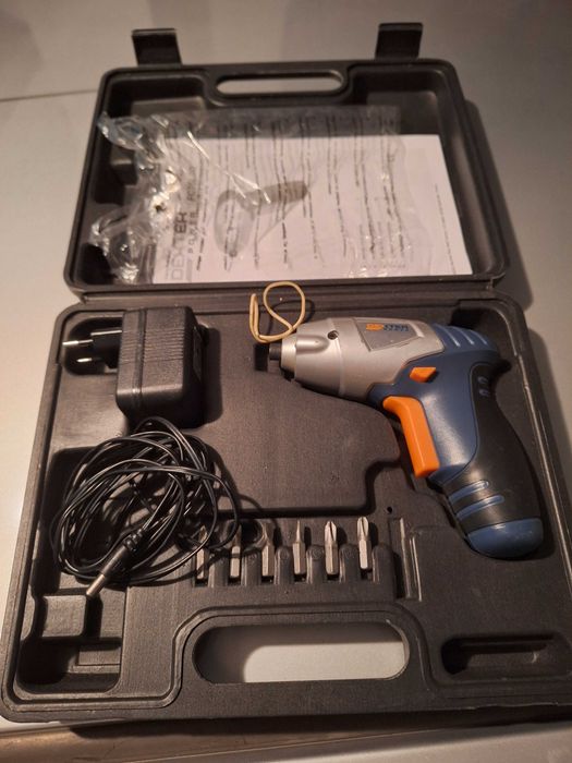 Parafusadora Dexter Power FC36LSD – Como Nova, com Mala e Acessórios