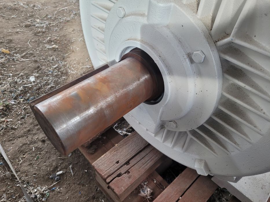 Электродвигатель 132кВт