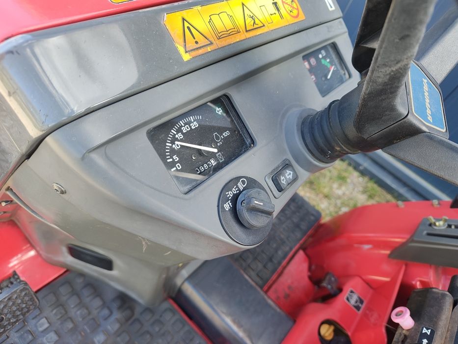 Traktorek ciagniczek kosiarka Yanmar 4x4 wspomaganie 3 cyl diesel WOM