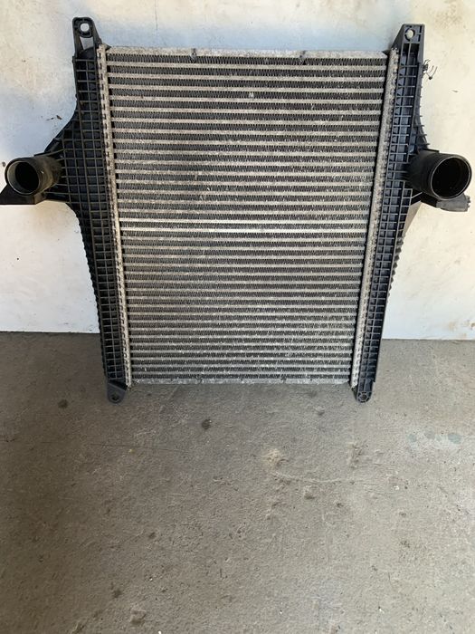 Радіатор інтеркулера МАН ТГЛ 8-220