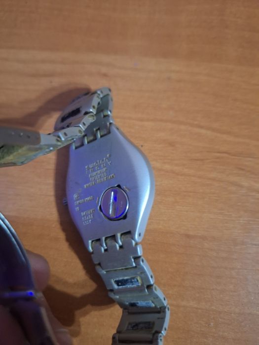 Часы Swatch Irony Blackguard YGS713G