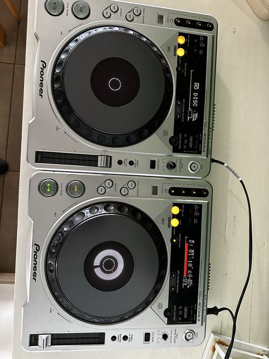 Pioner CDJ-800 MK2