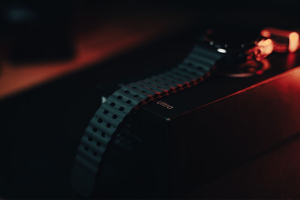 Samsung Galaxy Watch Ultra — zadbany komplet + 3 paski + 3 szkła
