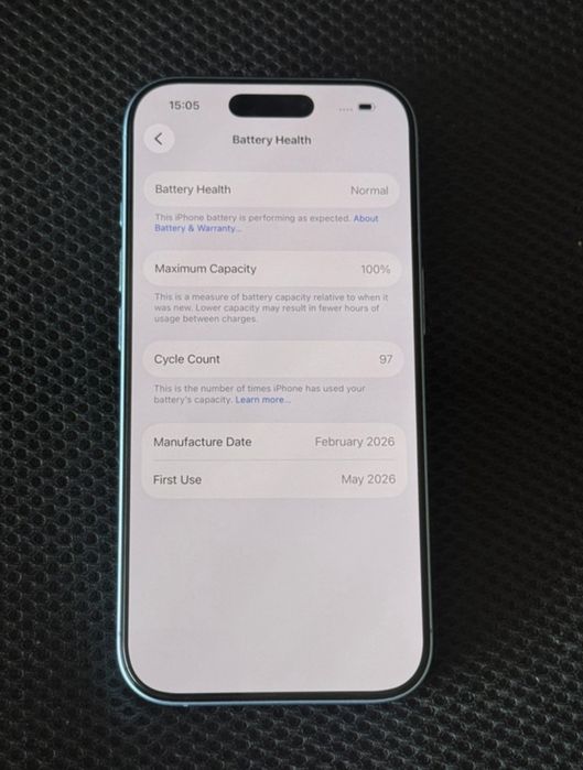 iPhone 17 azul (Mist Blue), de 256 GB.