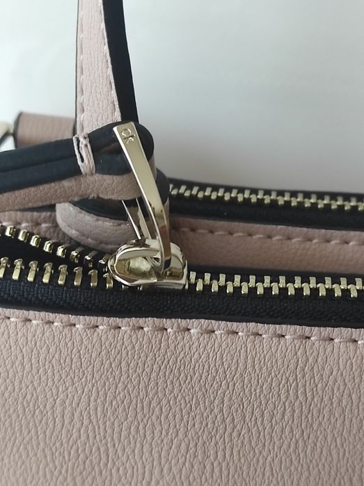 Torebka listonoszka Calvin Klein sided trio crossbody