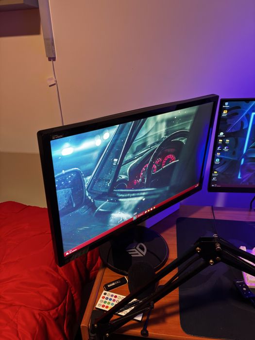 Vendo monitor da ASUS 24” 144Hz