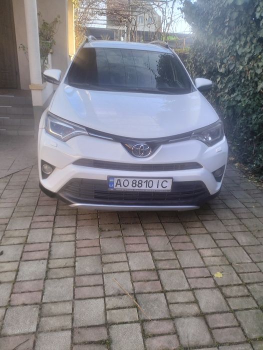 Toyota RAV4 . Відмінний стан
