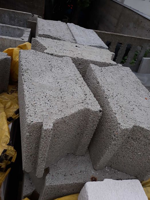 Pustaki stropowe Terriva Plus
