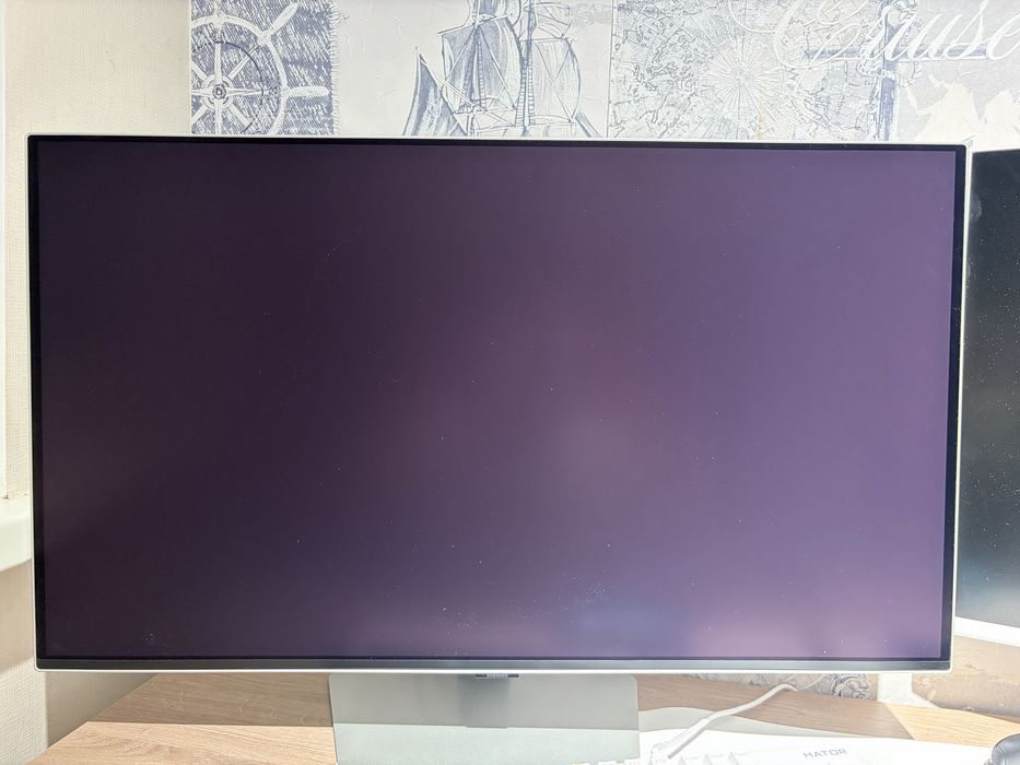 Продам Samsung odyssey oled g8 32