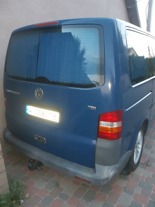 Volkswagen T5  2.5tdi