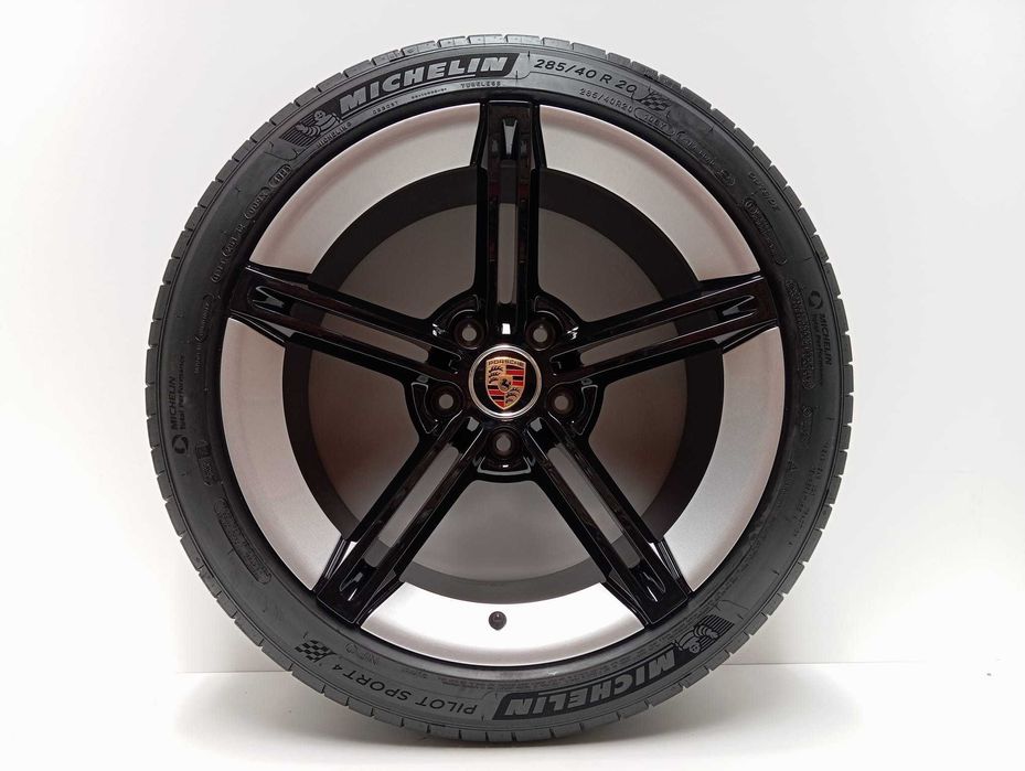 Conjunto 4 Jantes 20" 5x130 e Pneus Porsche Taycan (RPK1140_205X130)