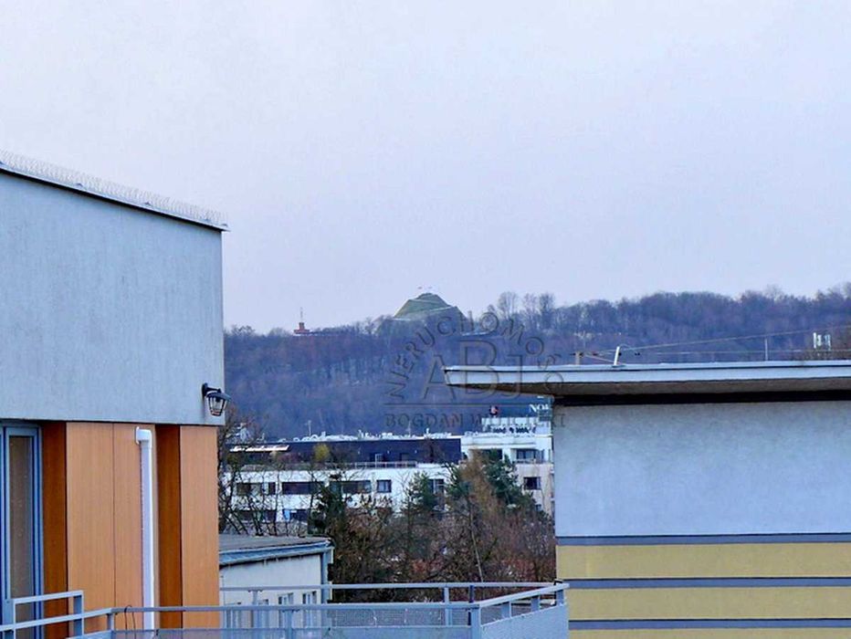 Bronowice Stańczyka 2-pok. 46,85 m2 loggia 2009 r.