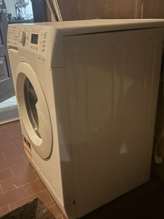 Máquina de lavar Indesit de 7kg (1200rpm)