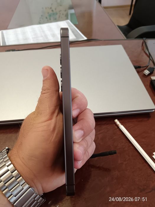 Samsung Galaxy s24plus (Офіційний)