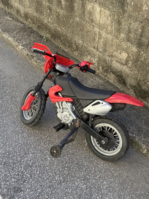 Mota eletrica criança sem carregador