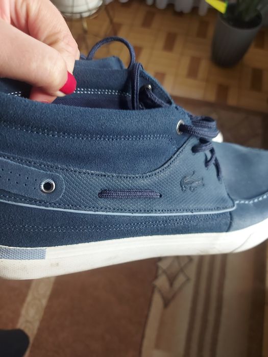Granatowe buty Lacoste w rozmiarze 44.5