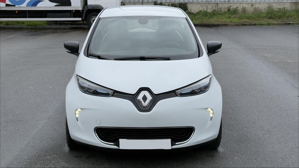 RENAULT ZOE 41 kWh C/IVA DEDUTIVEL APENAS 14 MIL KMS