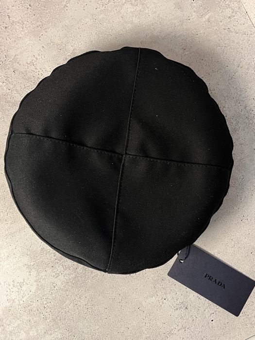 Берет pradа, кеппи, картуз , берет под прала